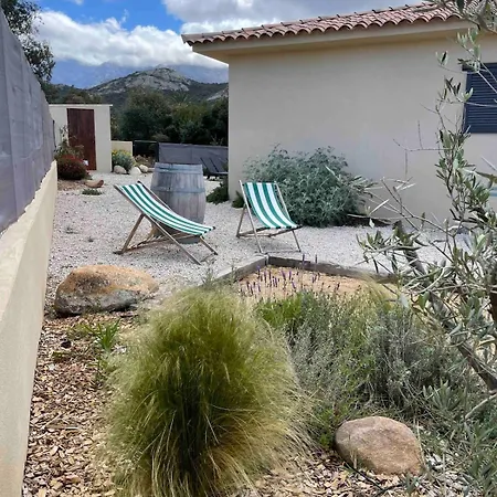 别墅 La Genevieve, Maison 6 Personnes Avec Piscine *