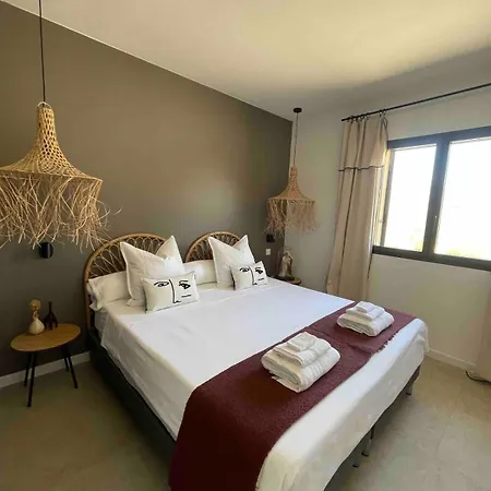 La Genevieve, Maison 6 Personnes Avec Piscine * 卡伦扎纳