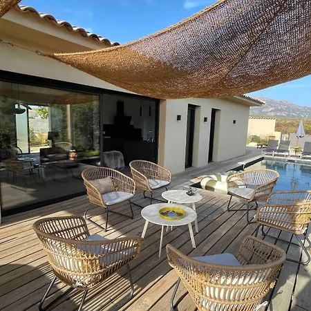 别墅 La Genevieve, Maison 6 Personnes Avec Piscine *