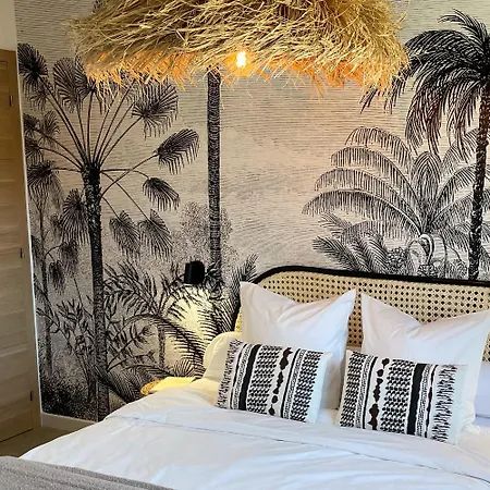 别墅 La Genevieve, Maison 6 Personnes Avec Piscine *