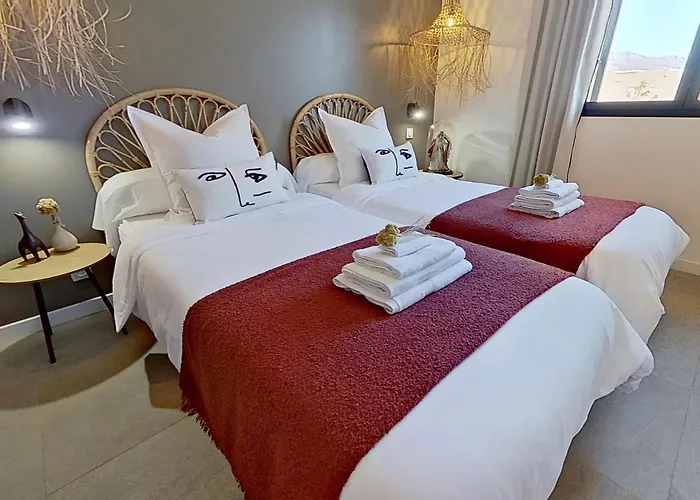 La Genevieve, Maison 6 Personnes Avec Piscine Calenzana