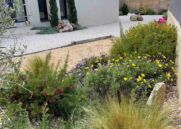 La Genevieve, Maison 6 Personnes Avec Piscine *