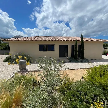 La Genevieve, Maison 6 Personnes Avec Piscine Vila Calenzana