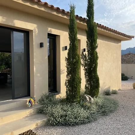 Villa La Geneviève, Maison 6 Personnes Avec Piscine Calenzana