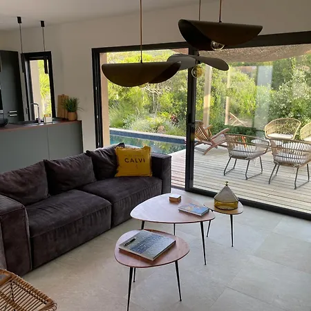 Villa La Geneviève, Maison 6 Personnes Avec Piscine Calenzana