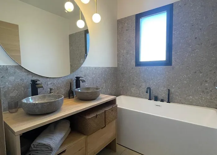 La Geneviève, Maison 6 Personnes Avec Piscine Villa Calenzana