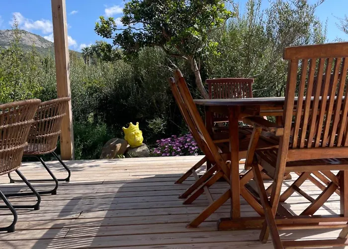 La Geneviève, Maison 6 Personnes Avec Piscine Calenzana