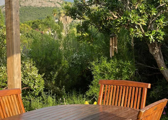 Villa La Geneviève, Maison 6 Personnes Avec Piscine